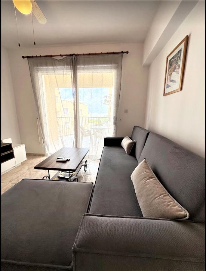 Апартаменти Galit House Пафос Екстер'єр фото